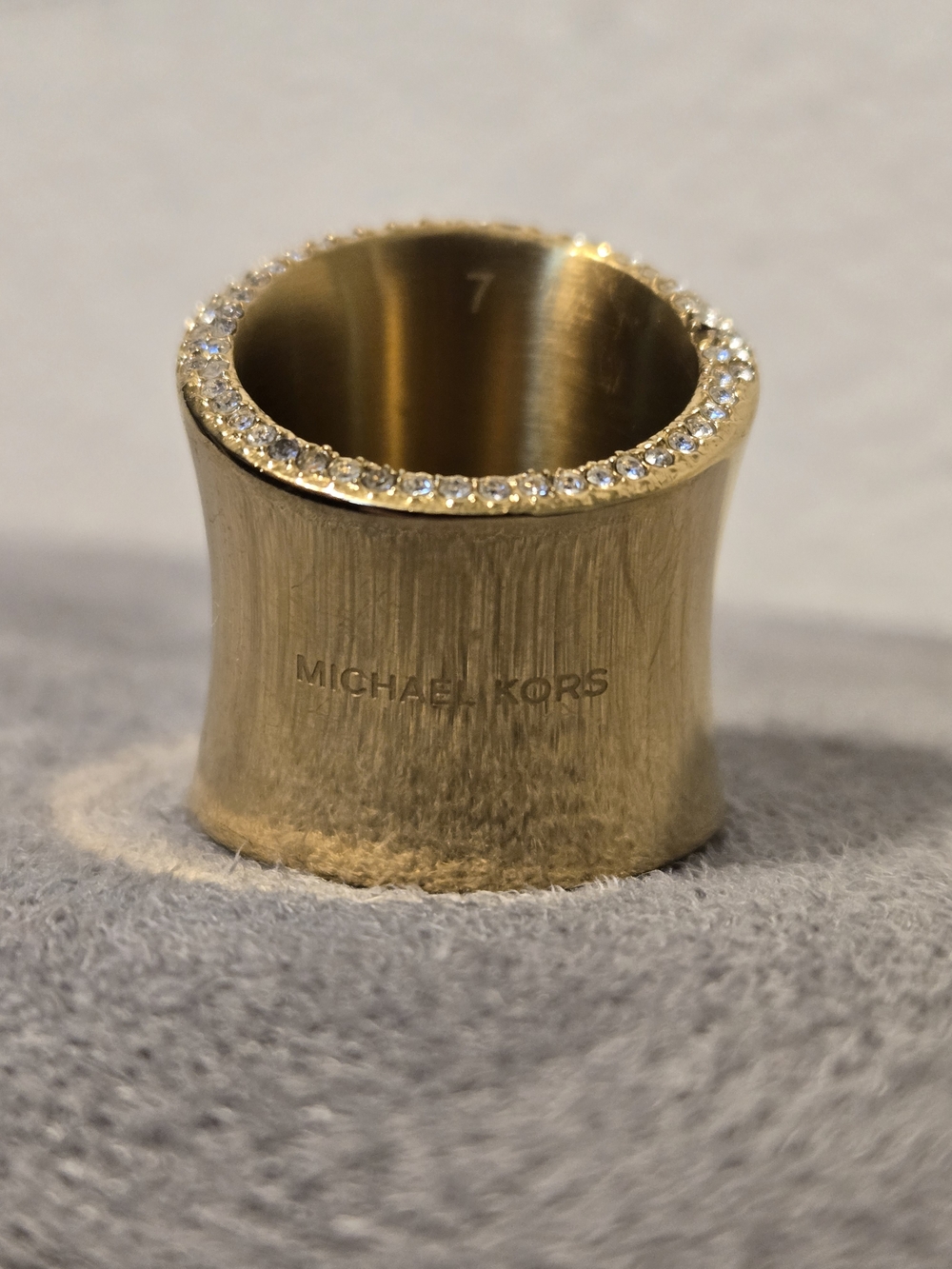 Michael Kors Gold Ring (Size 7)